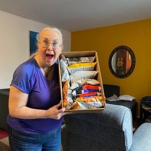 Meet your Posher, Julia